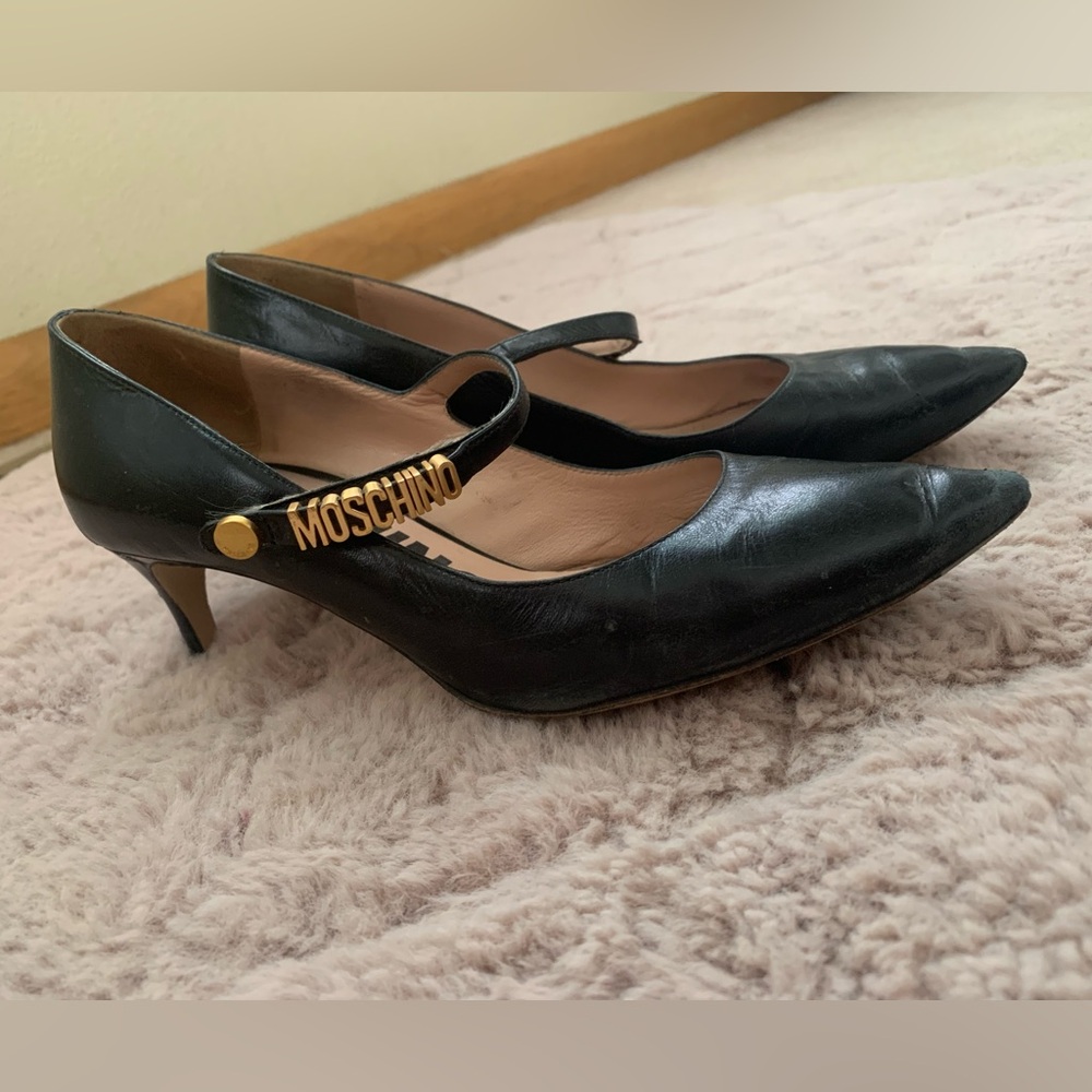 Moschino Black Leather Mary Jane Pumps with Gold Logo Strap
